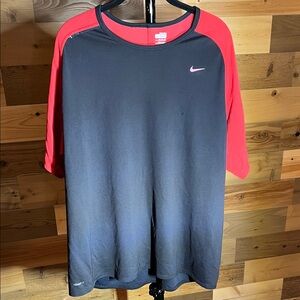 Nike Men's Dri Fit Black and Red Short Sleeve Shirt